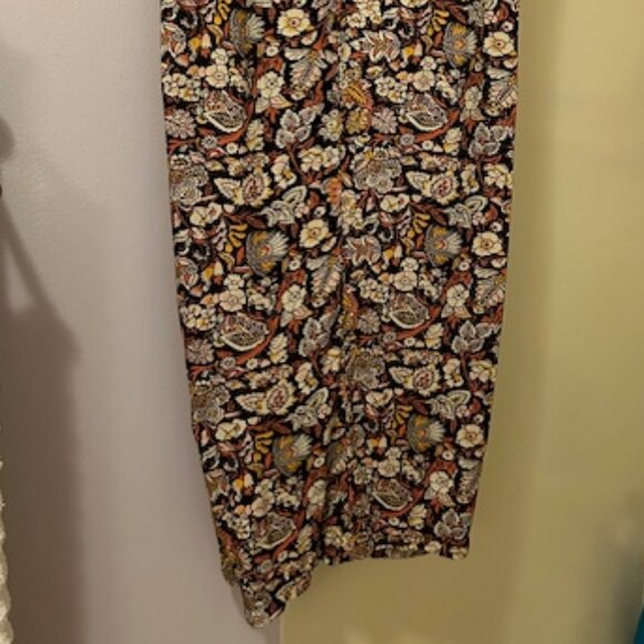 LIZ CLAIBORNE Capri Pants, Size XL, Casual Comfort Cotton/Rayon Blend, Floral - Picture 2 of 8